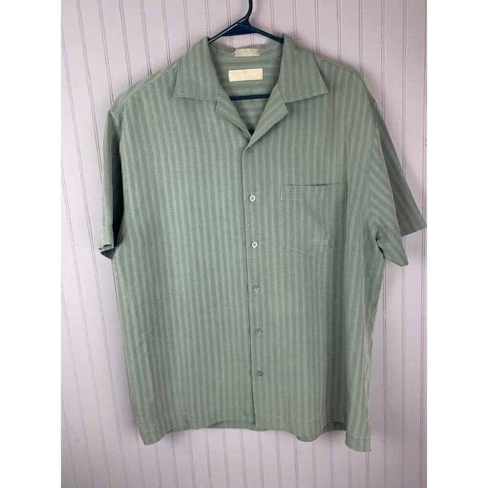 Coastal Size M Mens Shirt Short Sleeve Green Button Front